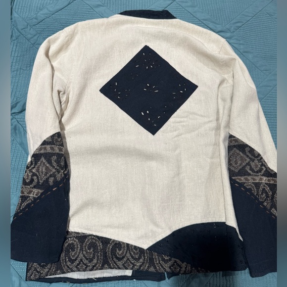 Jacket - Picture 2 of 5